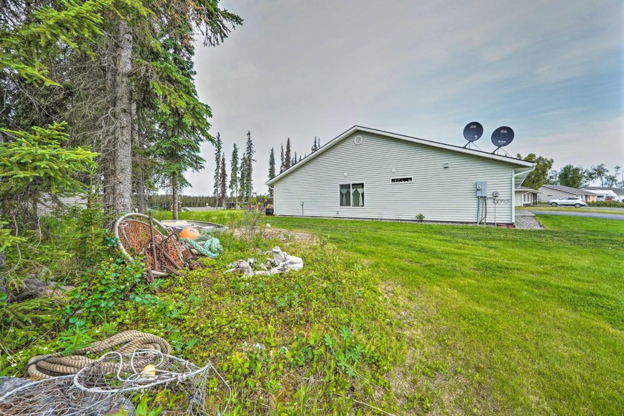 Soldotna Home With Yard, Walk To Kenai River! Exterior foto